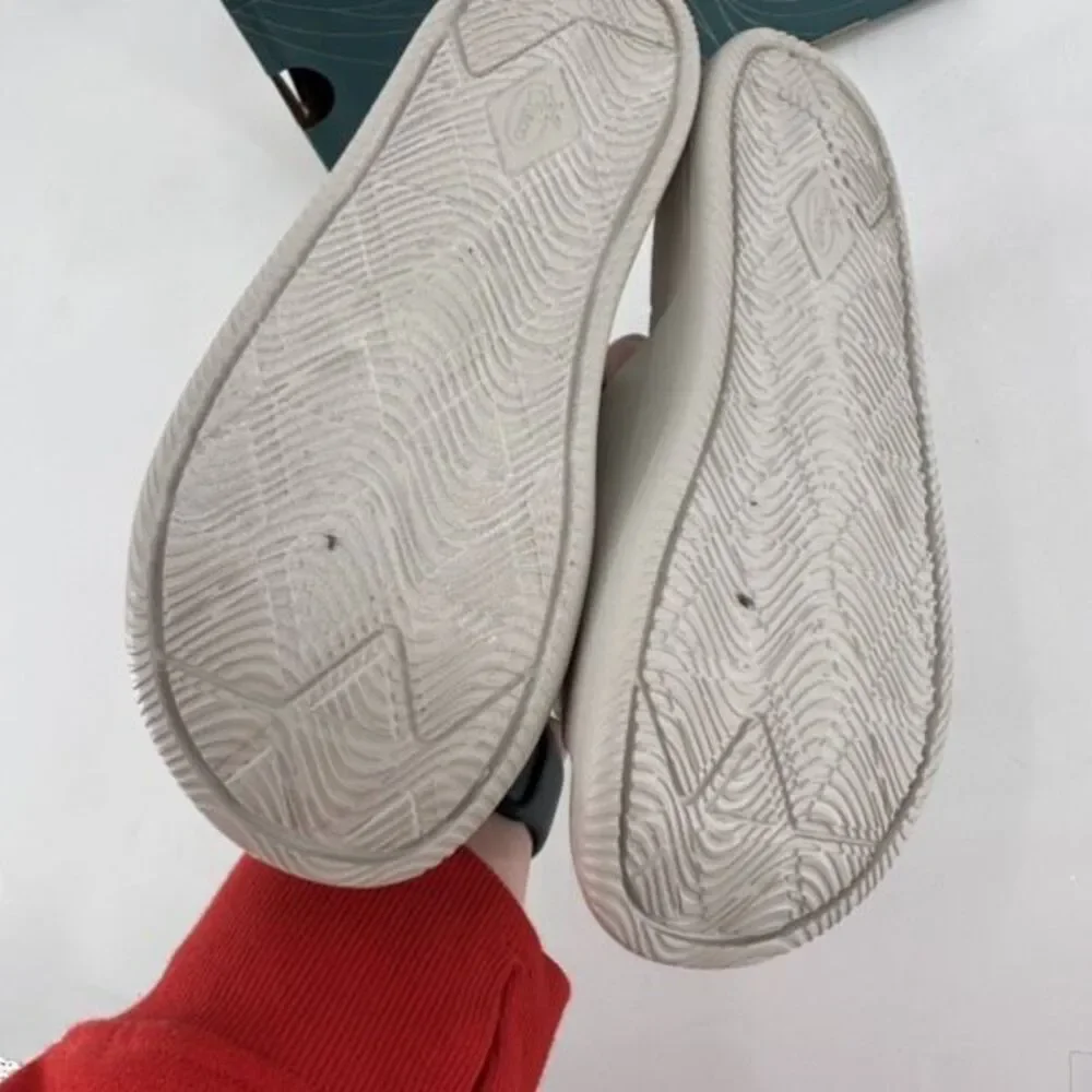 NWB Chaco Child Chillos Kids Sandal Gray & Pink‎ Tie Dye Size 3 Beach Slides